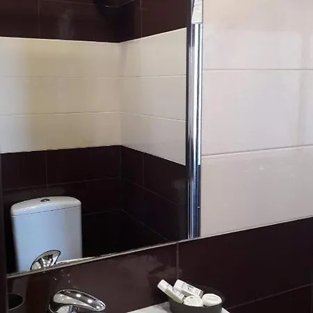 Gosti Hotel