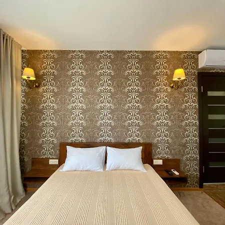 Gosti Hotel